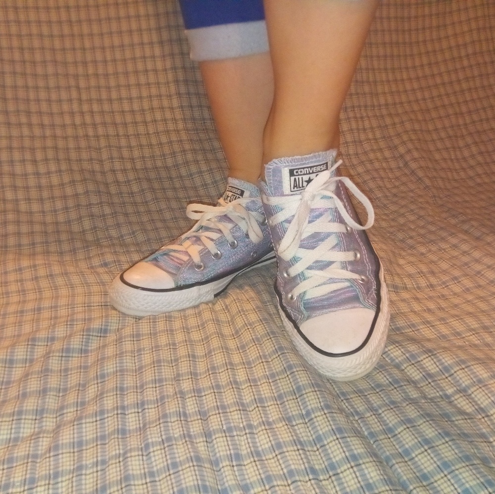 Girls/Womens converse